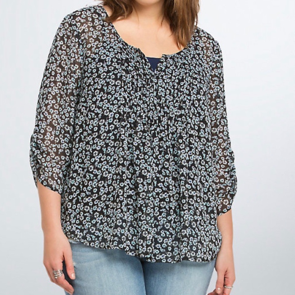 TORRID Black/Blue Sheer Floral Print Top Size 1